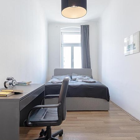Explore Vienna 2Br And 1Lr Retreat Near Westbahnhof المظهر الخارجي الصورة